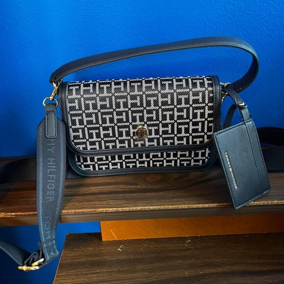 Handbags - Crossbody Tommy Hilfiger